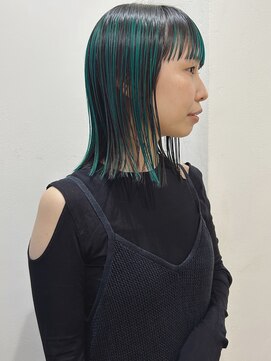 アイヴィ 表参道(IVY) 切りっぱなし　アンブレラカラー　ディープグリーン