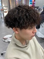 フィフスワン(fifth one) 波巻きパーマメンズパーマメンズヘアツーブロックツイストパーマ