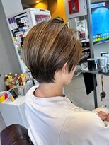 ダニーコウベ(Danny kobe)&nbsp;くびれショート