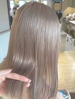 ペレ 栄店(PELE)&nbsp;黒髪/グレーベージュ/レイヤーロング/前髪パーマ/栄/名駅