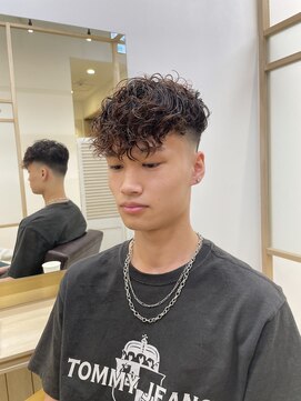 トッカ ヘアアンドトリートメント 仙台店(tocca) 【星篤志】スペインカールメンズパーマ波巻きツイストスパイラル