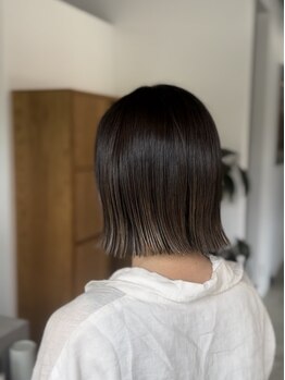 ブルーブラン(blue blanc)の写真/【大人女性必見の脱白髪染め】重たい印象を与えない"脱白髪染め"で大人女性の魅力を引き出します＊
