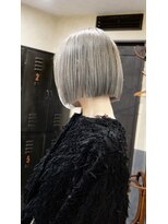 アーカイブ(Archive) シルバーグレー×ミニマルボブ