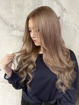 ガルボ ヘアー(garbo hair) ハイトーン 10代 20代 ミルクティーベージュ プルエクステ
