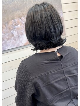 ラニハナクドウ(lanihana.kudo) +*~コテ巻き風パーマ施術【くびれボブ】~*+