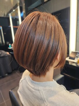 グランエクラ バイフルショウ(GRAND ECLAT by FURUSHO) ショートボブ