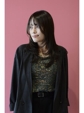 ハウディー(howdy.) 暗髪×レイヤー