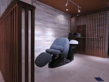 アクビ(AKUBI)の写真/【高知市/河ノ瀬】整体法を取り入れたヘッドスパ×ケアカラー◇プライベート空間で癒しと美髪を叶える♪