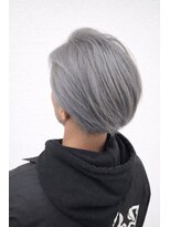 グランミリ(Grand mm)&nbsp;透明感シルバーショート