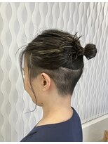 ピケトワール(piquetoile)&nbsp;前下がりボブと見せかけて実はサイドと襟足刈り上げスタイル
