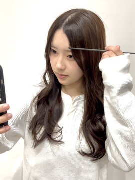 カットアンドトータルビューティ ヴァンキャトル(Cut&Total Beauty VINGT QUATRE) 巻き髪レイヤースタイル