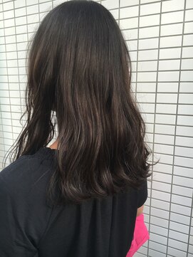 アシェット(assiette) ブルーアッシュ×ゆる波ウェーブ