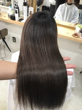 アンフィドットドゥルドゥ(AnFye.dueldo) [AnFye.dueldo]ジュエリーシステム＋縮毛矯正