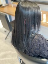 コスアンドコウ 横浜山下(Cos&Co.) ブルーブラックのオシャレ黒髪style