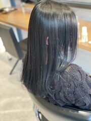 ブルーブラックのオシャレ黒髪style  