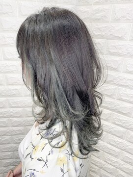 リー 甲子園(Lee) インナーカラー×グレーパールアッシュ