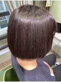 大人気の切りっぱなしボブグレージュ