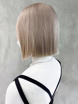 アルバム 渋谷パルコ(ALBUM) ホワイトベージュ_外ハネボブセクションカラー_ba382162