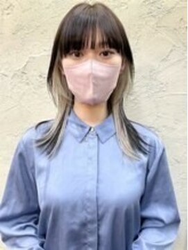 ヒート バイ アンカットラウンジ 渋谷(HEAT by UNCUT&LOUNGE) ホワイトベージュ/インナーカラー/ケアブリーチ/ホワイトカラー