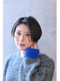 ショートボブ