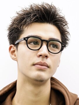 エース(ACES) ベリーショ×スパイキーショート×アップバング