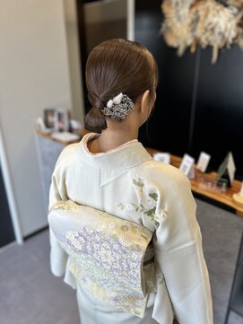 シロ(SHILO) 訪問着×タイトシニヨン/諏訪