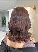 ピンクベージュカラー