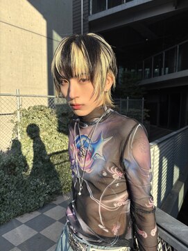レコ 渋谷(LECO) 黒金メッシュのウルフヘア