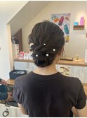 ふんわりシニヨンヘア