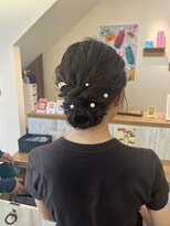 ナンプウ(Nanpu) ふんわりシニヨンヘア