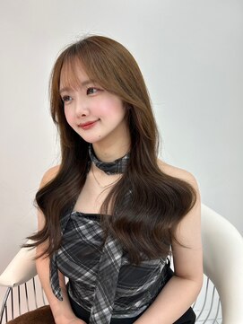 ロンドルピナス 小倉(Lond Lupinus) ミディアムヘア暗めカラー/デザインカラー/フェイスフレーミング