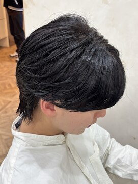 ボンドストーリールミエール(Bond Story lumiere) ニュアンスパーマ毛流れパーマセンターパートコンマバング