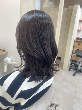 シアアルン 新小岩店(SHEER alun) ◆暗めグレージュのくびれミディアムで韓国風な質感に【新小岩】