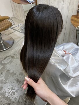 ロンドアジュール 横浜(Lond azur) 似合わせカット/ダークアッシュ/バタフライカット似合わせカット