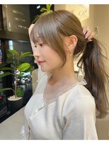 ジーナ 月島(Zina)&nbsp;＊アッシュベージュミディアムヘア＊【Zina月島】