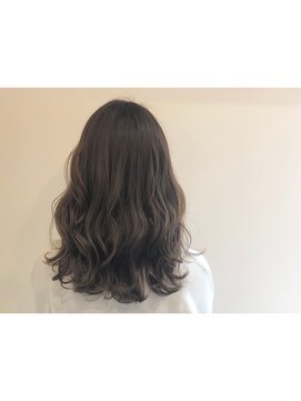 シームリー 千田町店(Seemly) ベージュアッシュ