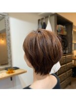 ラル(Lull)&nbsp;耳かけショートボブ