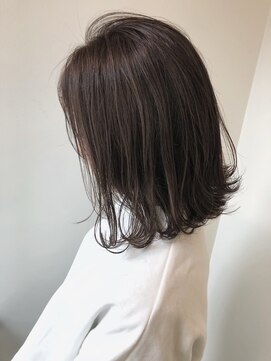 ミラバイグリーン(Mira by green) 【担当JUN】透け感フォギーアッシュx切りっぱなしボブ