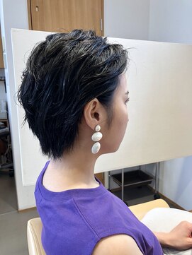 ヘアーウニール(Hair Unir) クールなオトナのオールバック