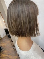 ラニス ヘア(Lanis hair)&nbsp;アッシュベージュのハイライト