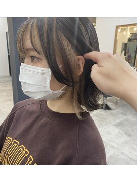 ミント 鳳(Mint.) 20代30代40代大人可愛い艶感グレージュイヤリングカラー外ハネ