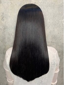 ユアーズヘア 日吉店(youres hair)の写真/超有名店から独立した有名stylistが集結！毛先までしっとりなナチュラルストレートが叶う♪