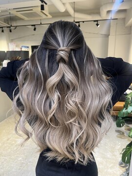 メリー オオサカ(Merly Osaka) これぞ海外感満載!バレイヤージュ_contrast beige_