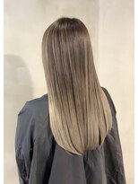 リグ 横浜(Lig.)&nbsp;ケアブリーチハイトーンミルクティーベージュカラー