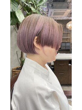 ザ デイ(THE DAY) ラベンダーとベージュのルーツカラー