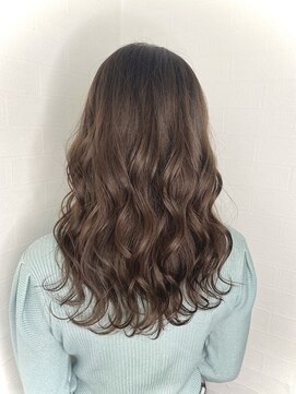 ユートピア(U topia) #ブリーチ無しで作る　#ブラウンベージュ　#大人ヘア