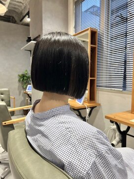 ビス リアン 川口店(Vis lien) 20代30代40代前下がりストレート小顔補正立体カット