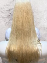 イチゴイチ(151e)&nbsp;【151e_戸塚】*髪質改善＋ハイトーン＋酸熱トリートメント