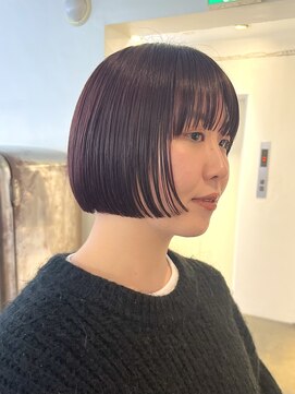 マカロニコースト(macaroni coast) 前髪あり前上がりボブブリーチなし赤髪