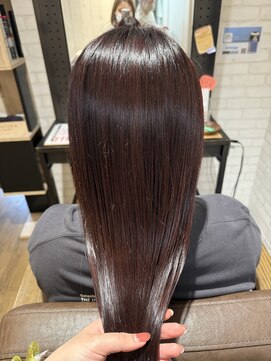 シータ 坂戸北口店(THETA) レッドブラウン